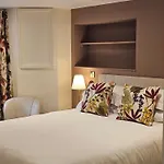 Hotell St George's 3*