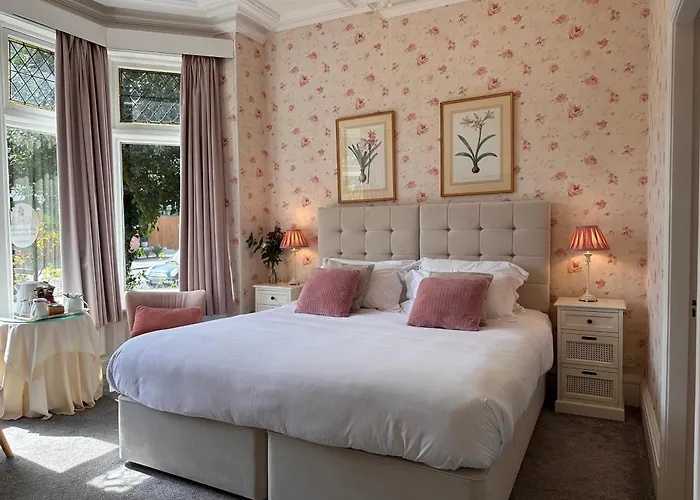 St George's Hotel 3*