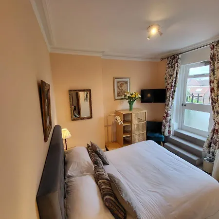 Hotel St George's York