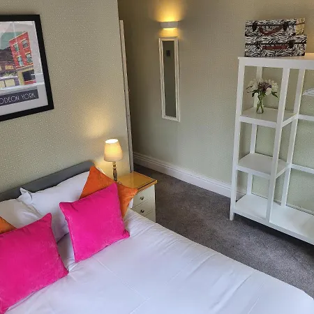 Hotel St George's York