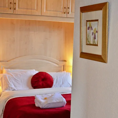 St George's فندق